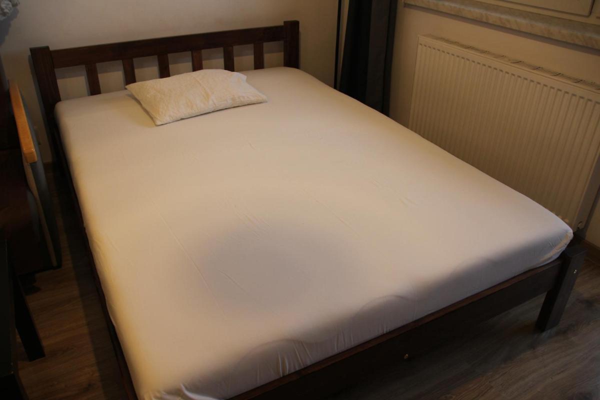 Apartment Wielicka Cracow - Housity