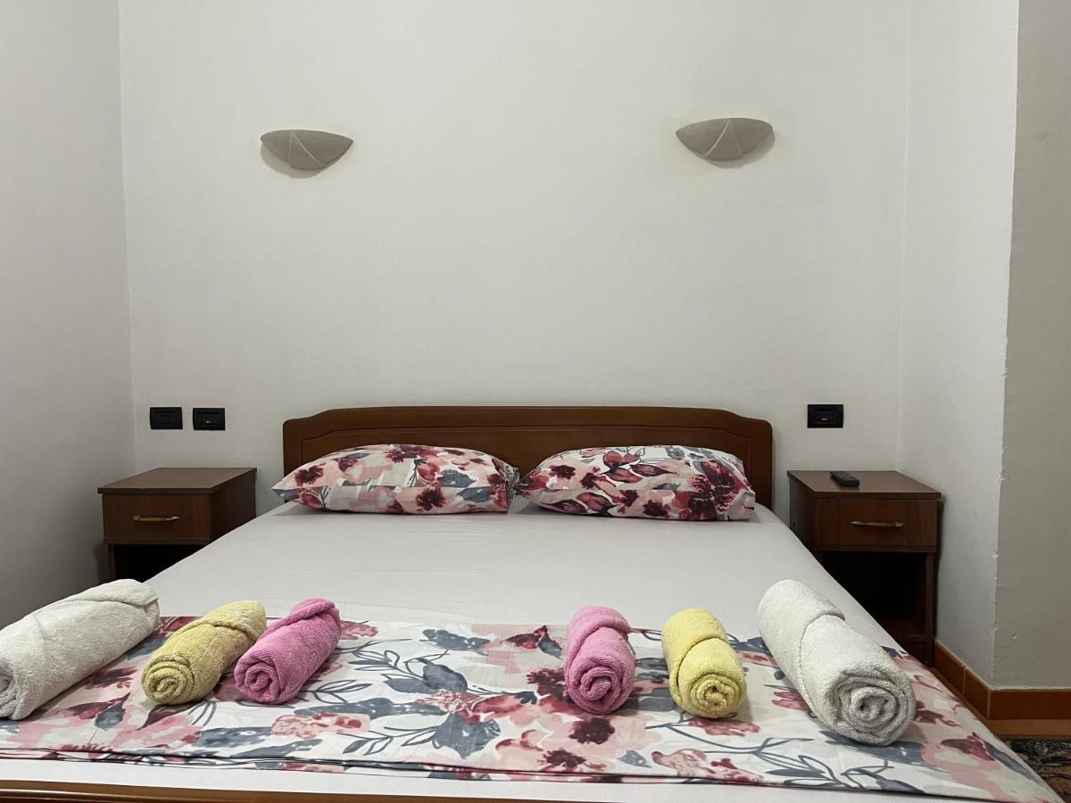 ~Villa Gloria~ - Housity