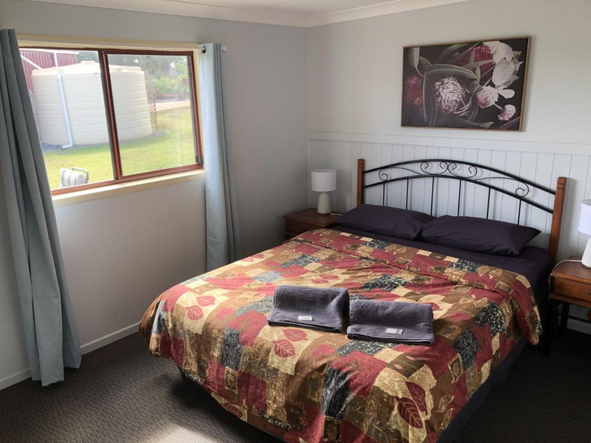 Cosy Country Stay - Housity