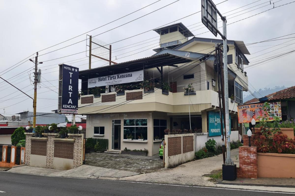 Capital O 93250 Hotel Tirta Kencana 2 Baturaden - Housity