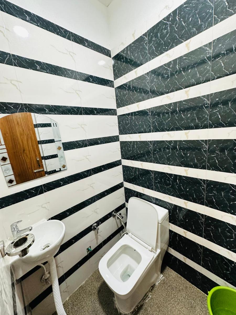HOTEL THE PUNJAB KING -- MODERN DHABA, BAR, SUITE ROOMS -- Special for Families, Couples, Corporate, Group Travelers - Housity