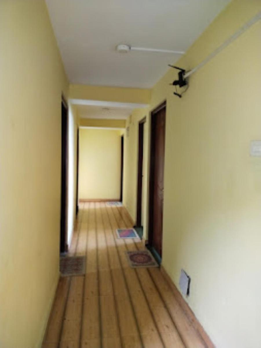 Hotel Himalaya Residency, Darjeeling - Housity