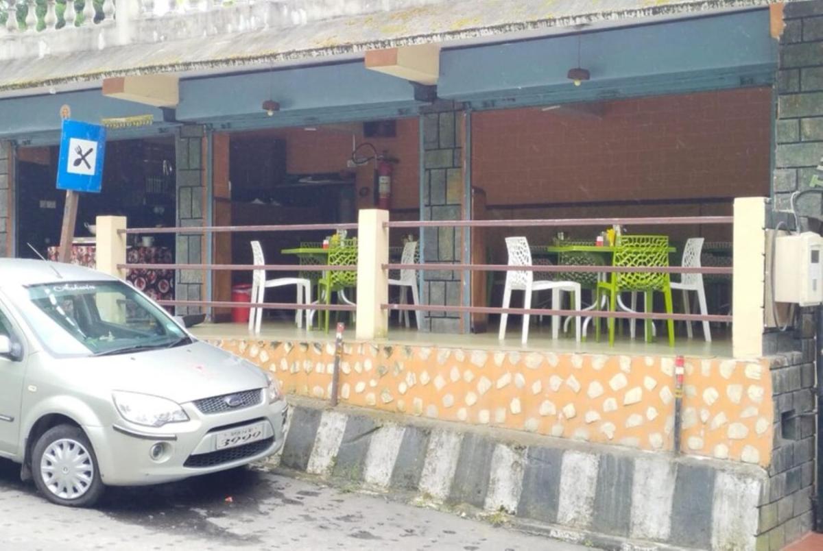 Hotel Himalaya Residency, Darjeeling - Housity