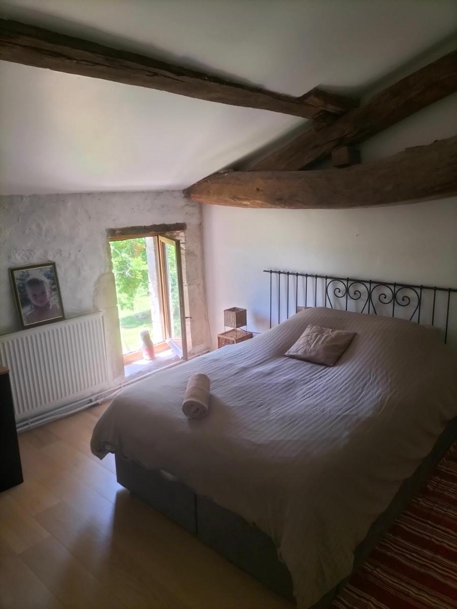 Chambres 2 personnes dans notre maison Girondine - Housity