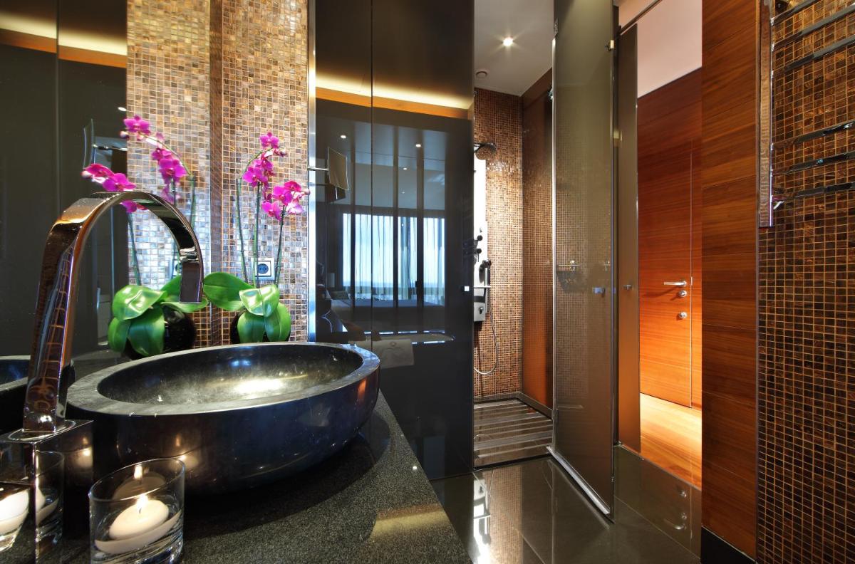 Eurostars Madrid Tower - Housity