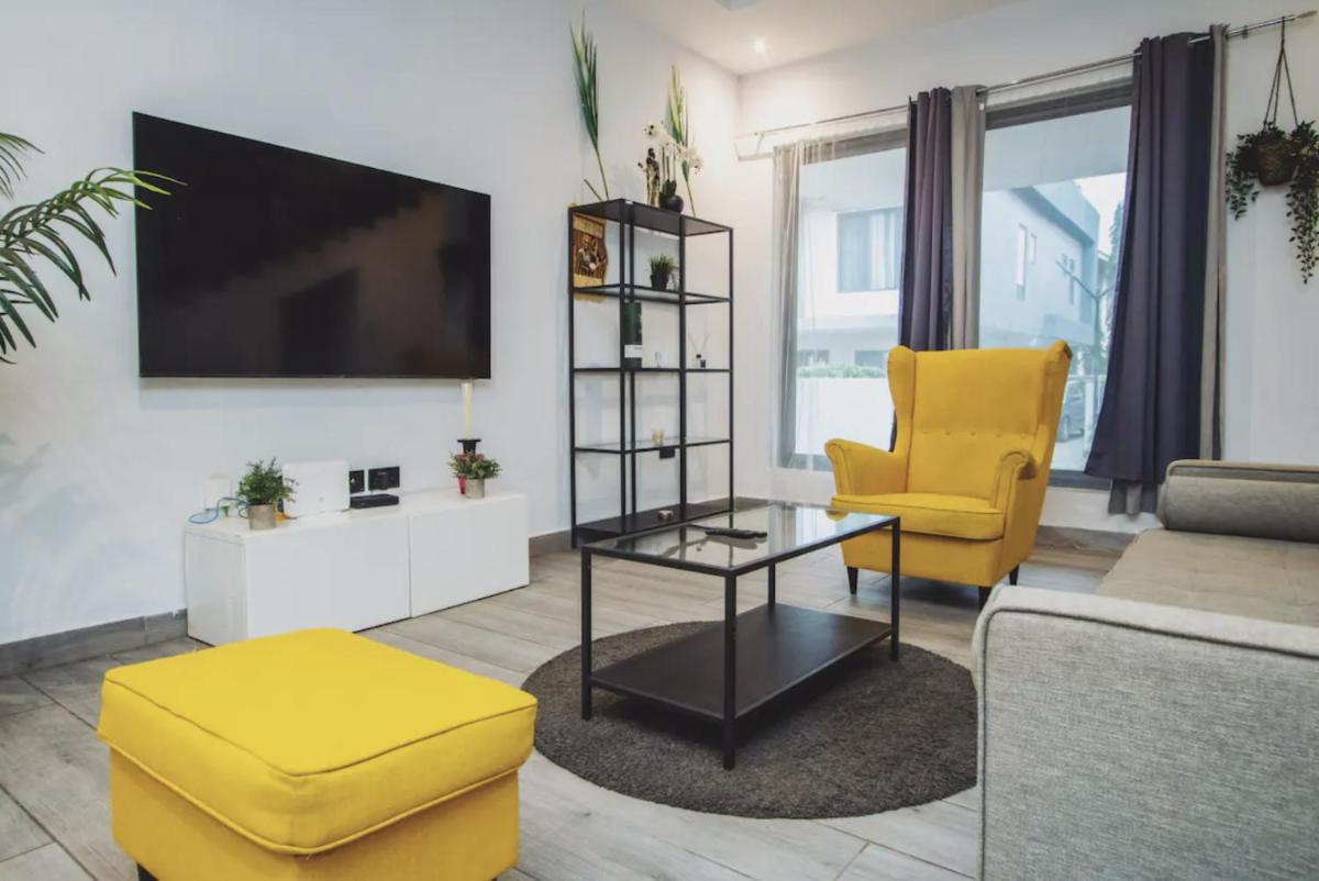 Preston Place Guest House - Housity