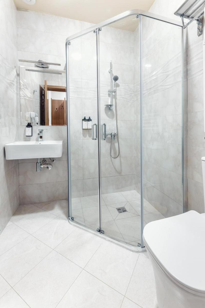Suitetrails - Park Hotel Tskaltubo - Balneo Resort