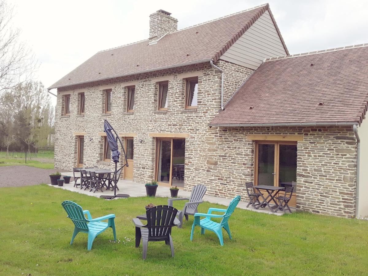Gîte de Landemeure, 10 couchages, accès PMR - Housity