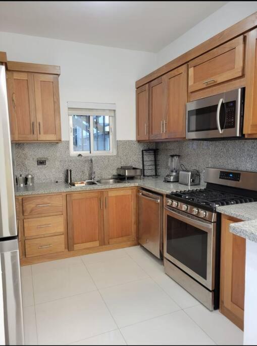 Luxury Condo. Steps From The Beach! - Housity