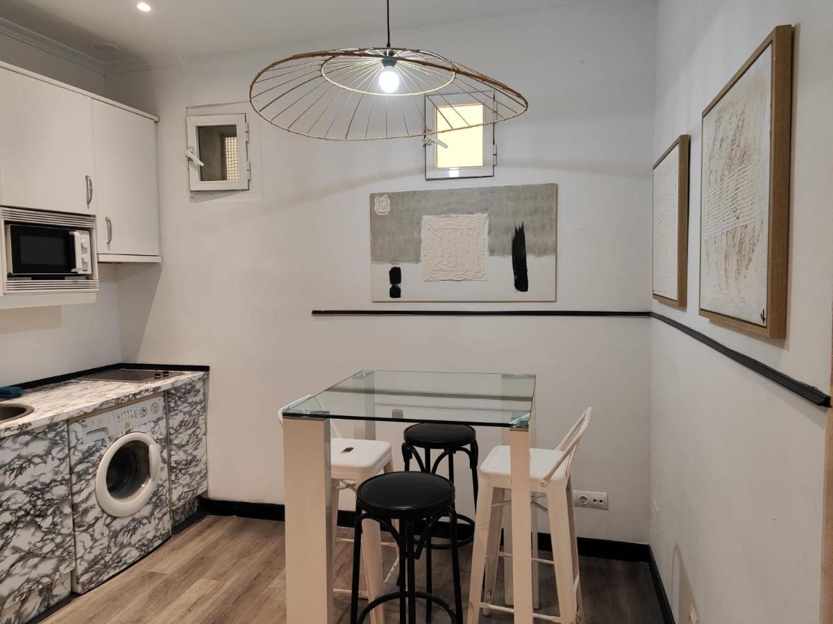 Carlos4 plaza mayor - Housity