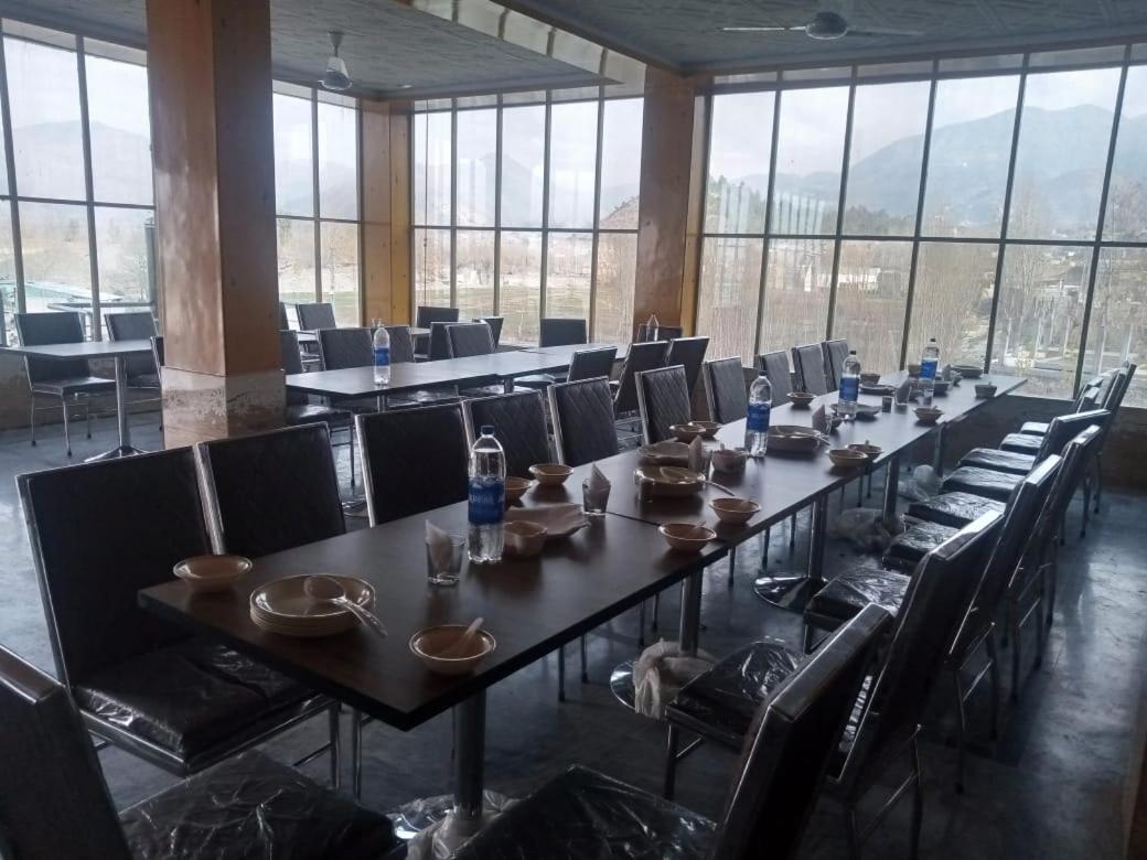 River Breeze Family Hotel, Swat - Housity