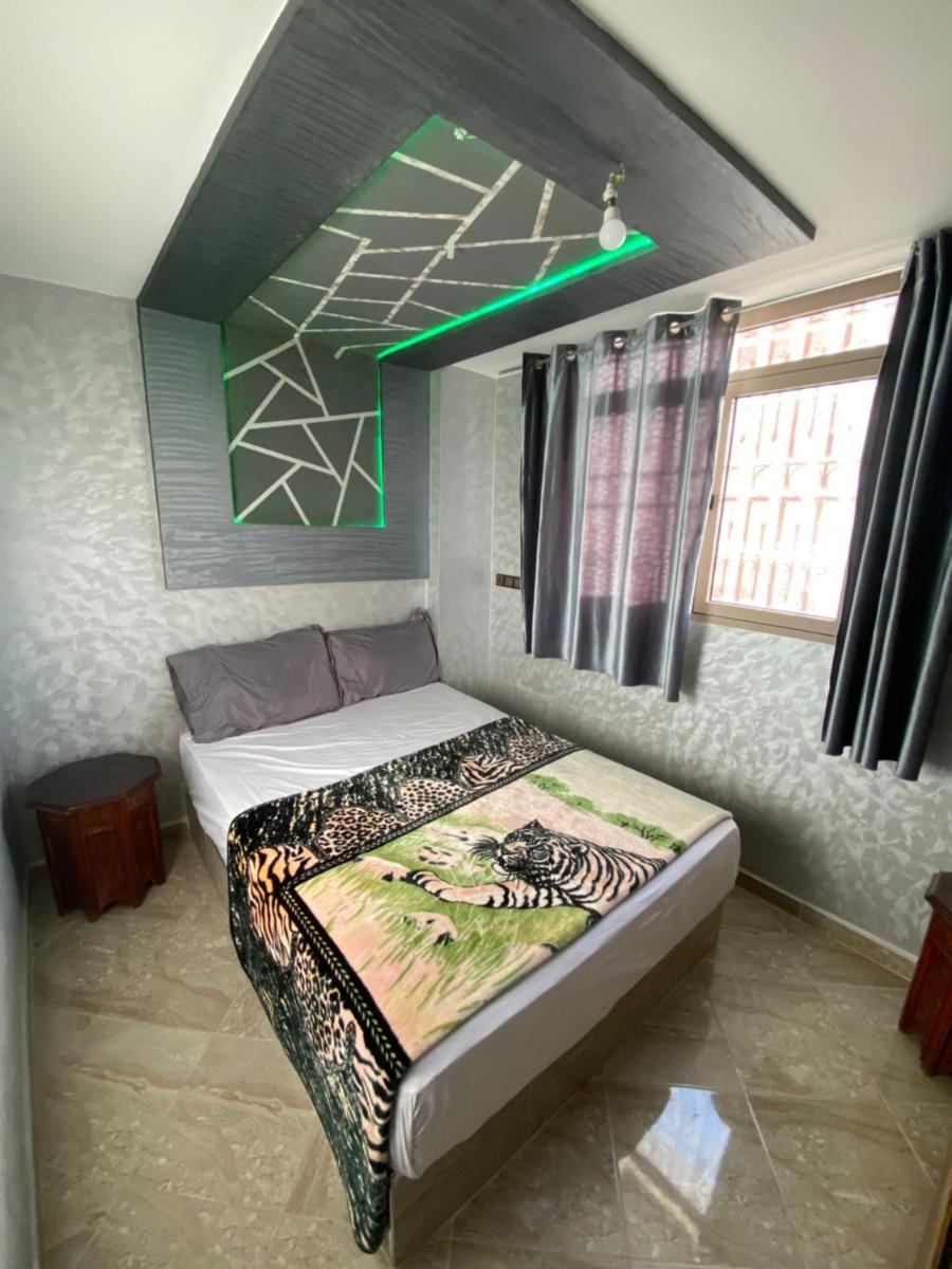 Sahrawi Abdo - Housity
