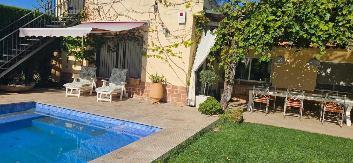 CASA BLANCA - Housity