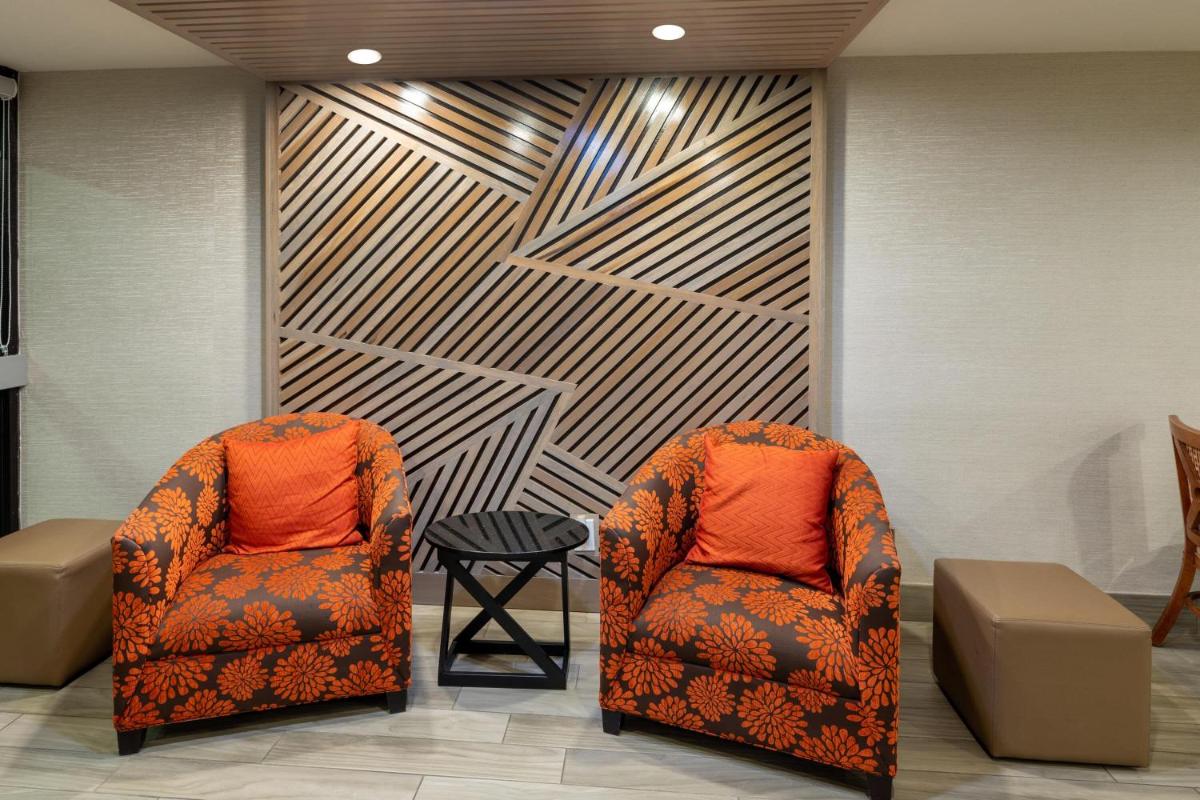 Baymont by Wyndham McAllen Pharr - Housity