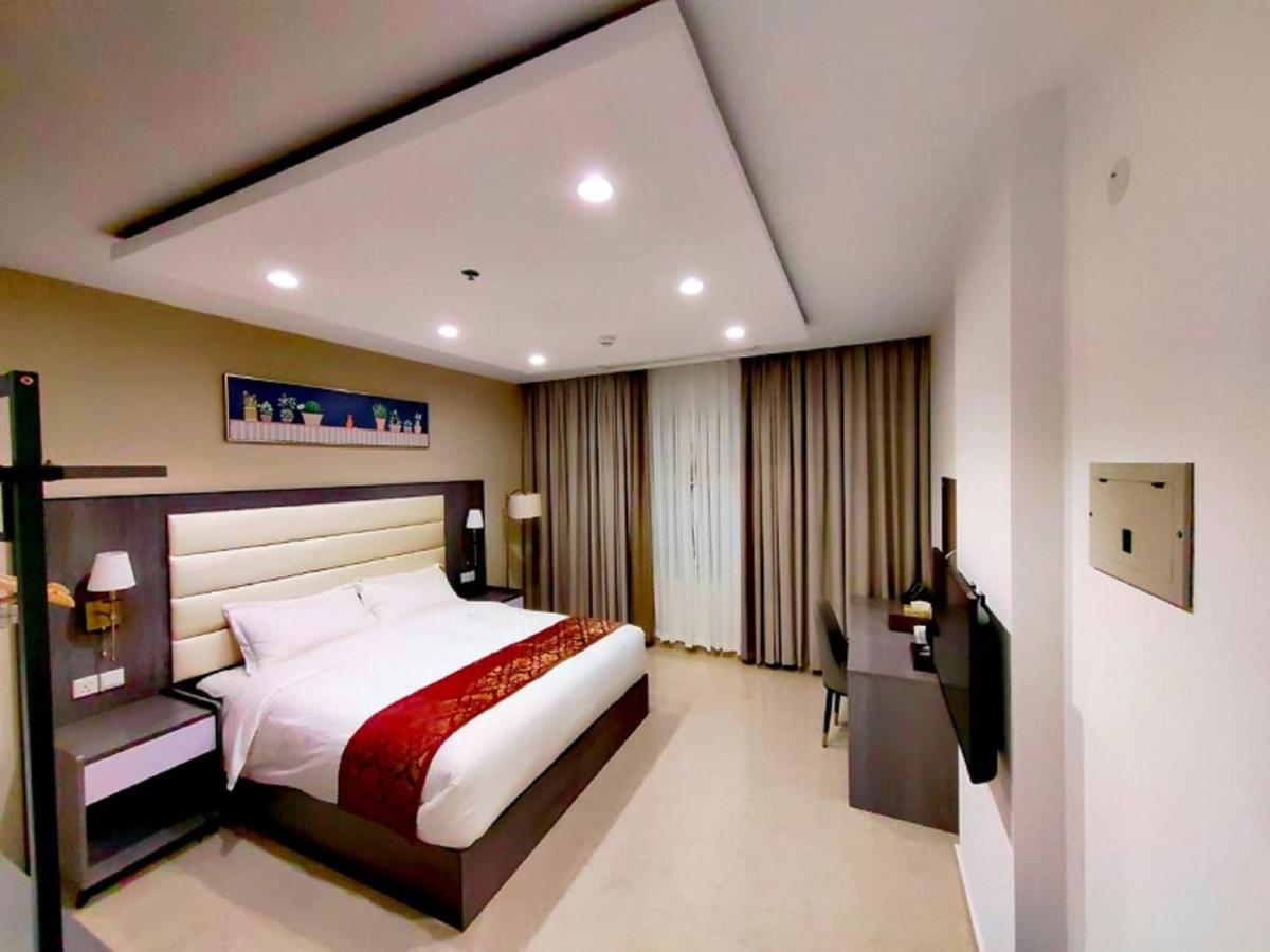 Suitetrails - Wave View Hotel