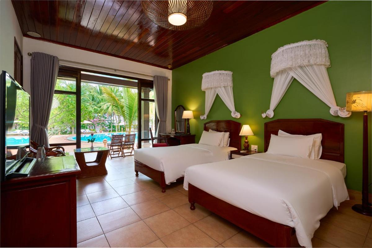 Lang Co Beach Resort - Housity
