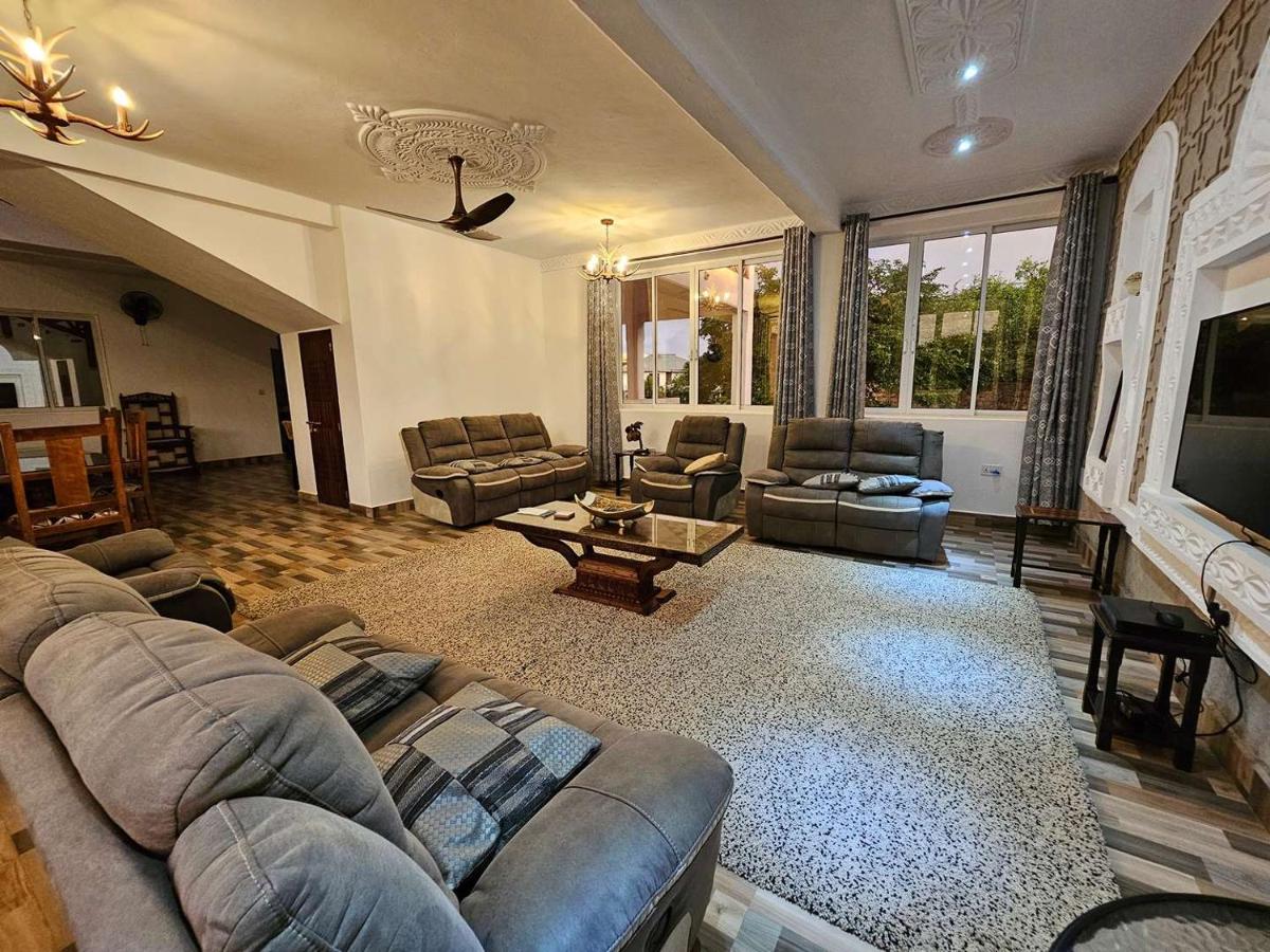 Ras Kitao Holiday Villa - Housity