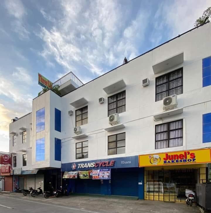 Three U's Pension House - Housity