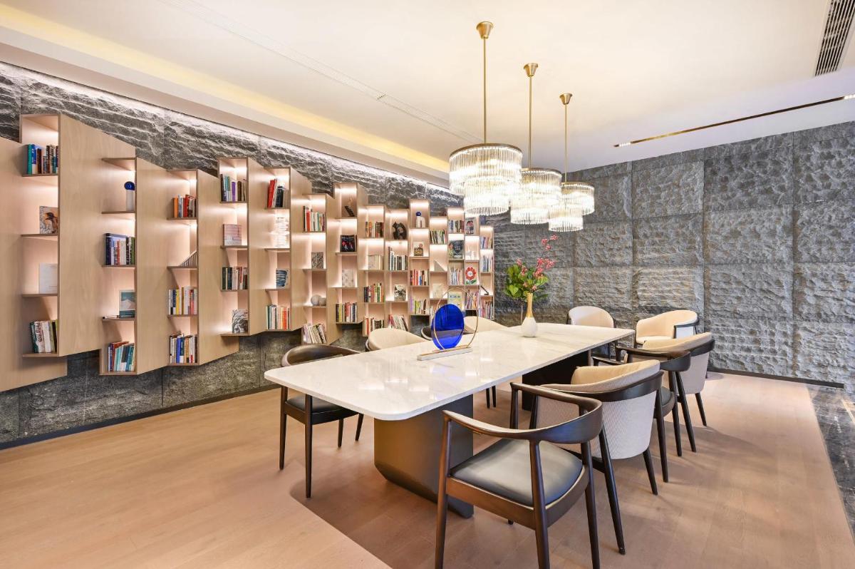 Atour Hotel Tianjin Eye - Housity