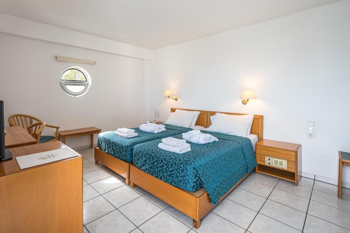Heronissos Hotel - Housity