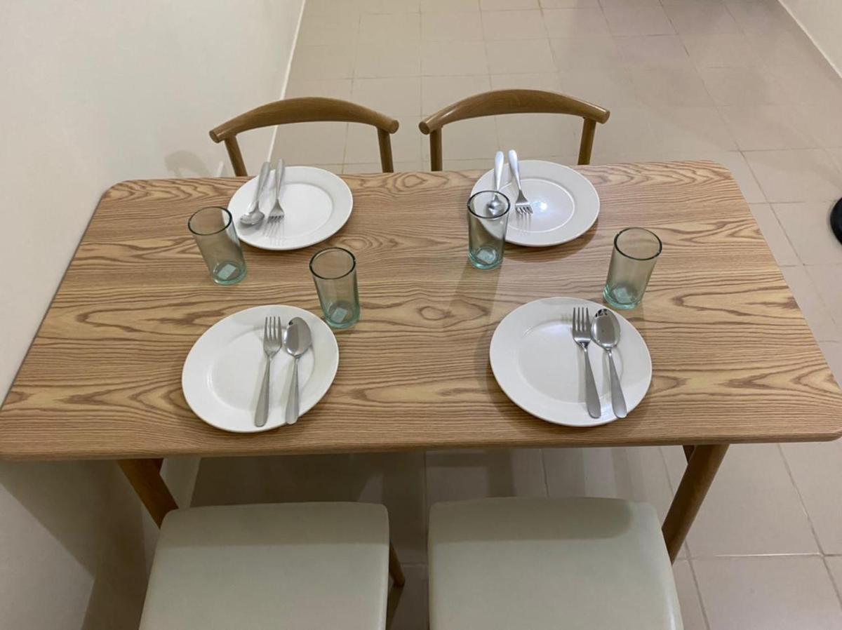 Blue Heart Staycation Urban Deca Homes Tondo - Housity