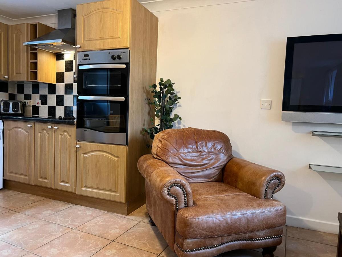 Tregib Mill Cottage - Housity