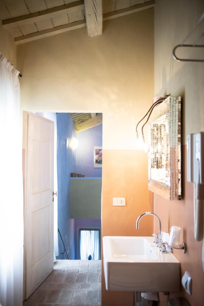 Turchi Farm - Locanda della Luna & Antico Frantoio - Housity