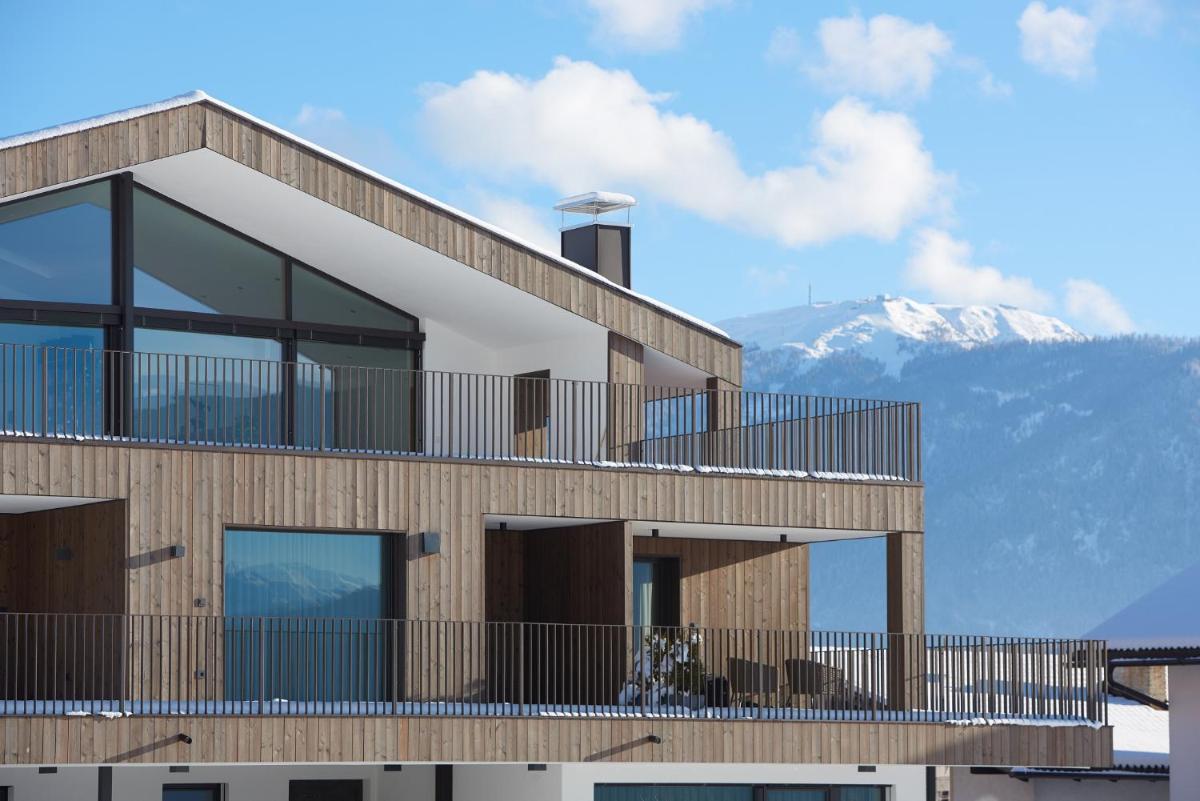Ariala - Mountain Holiday Home - Housity