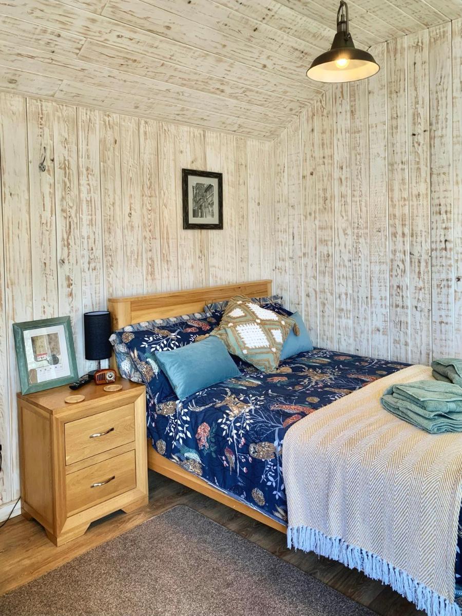 Cosy Cabins without hot tub - Greenway Farm, Drybrook, Forest of Dean - Housity
