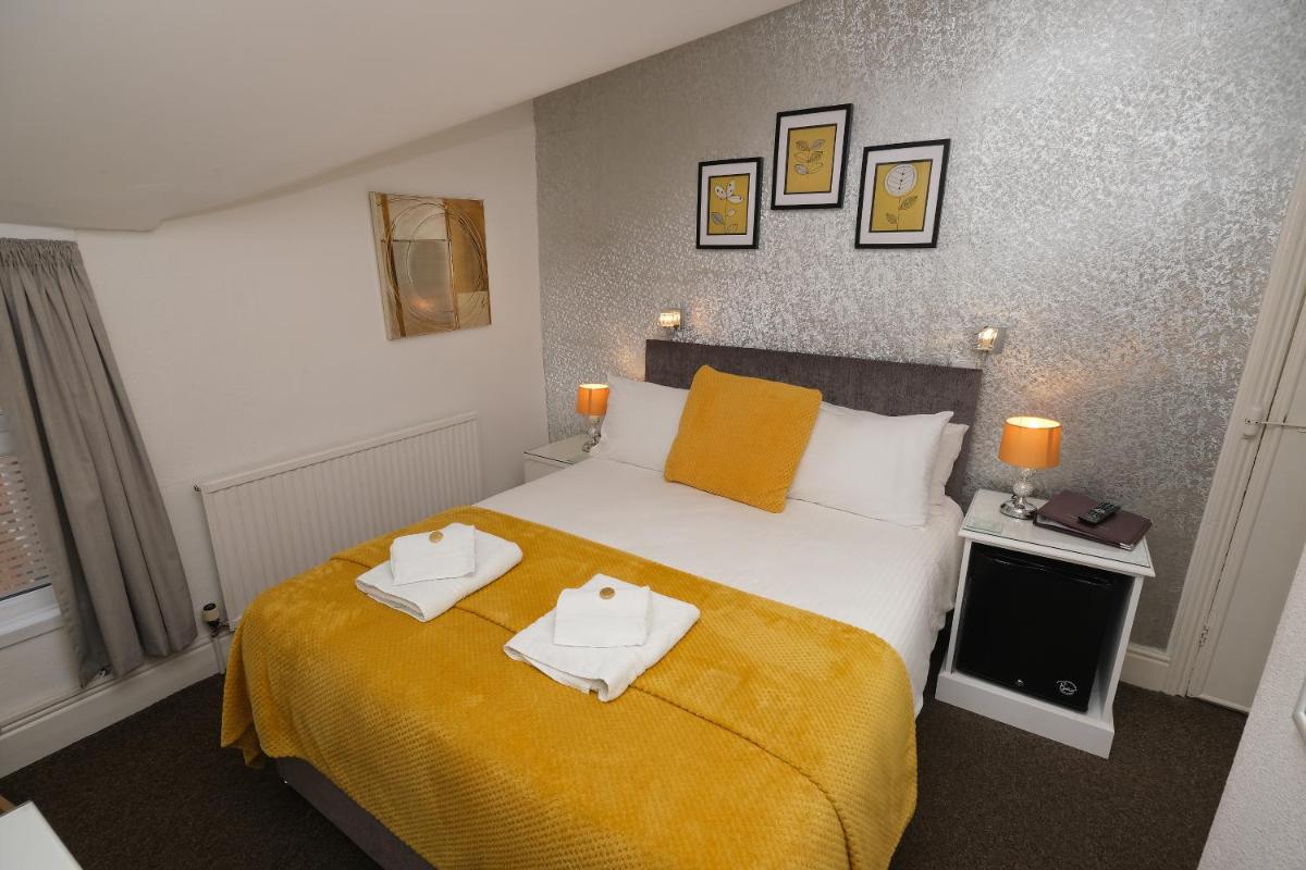 Hermosa Guest House - Housity