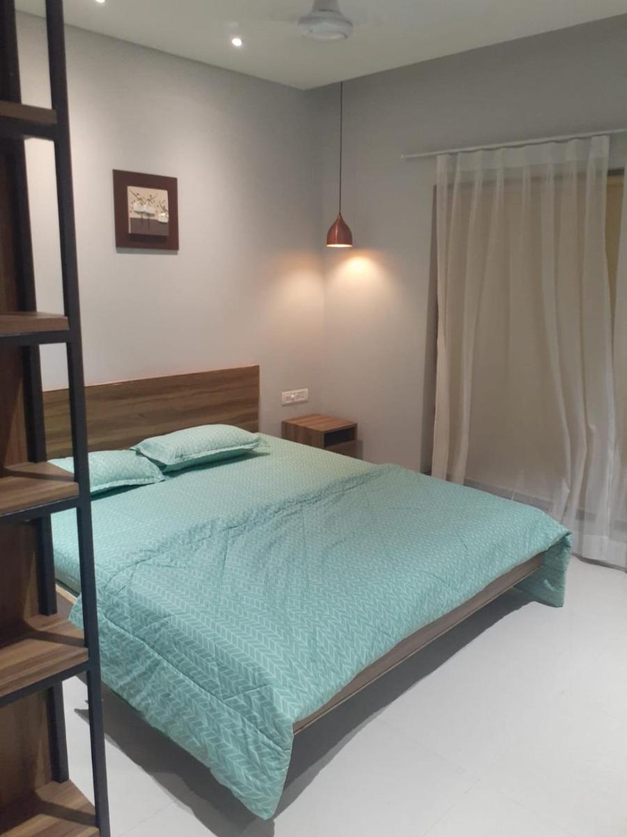 Suitetrails - 1 BHK PENTHOUSE in Banjara Hills
