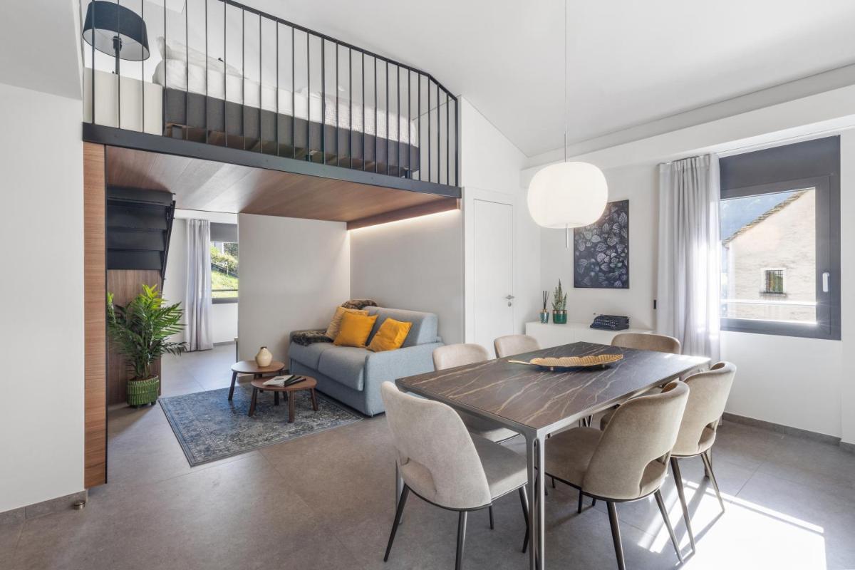 3 VIE Restaurant & Rooms - Housity
