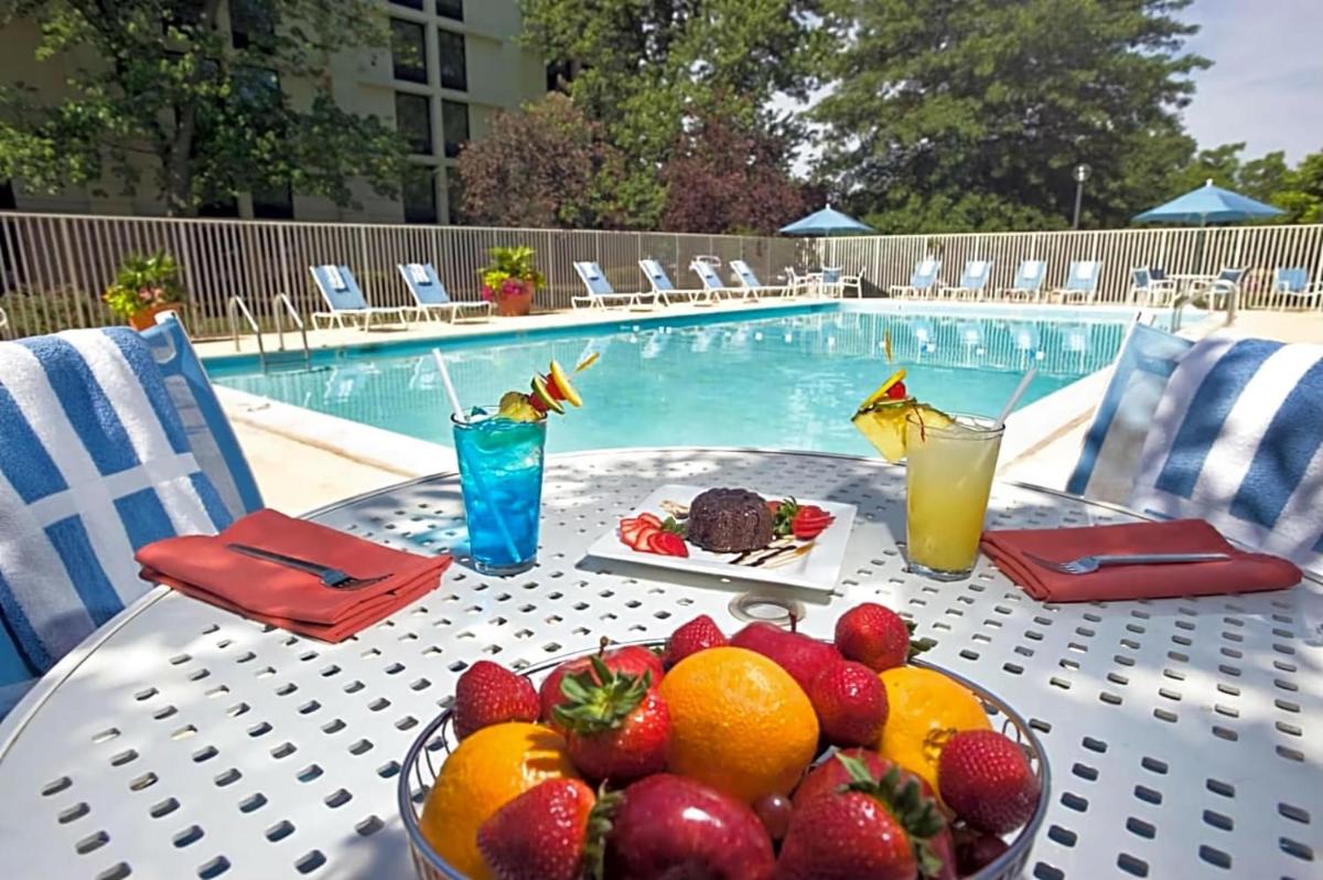DoubleTree by Hilton Baltimore - BWI Airport - Housity