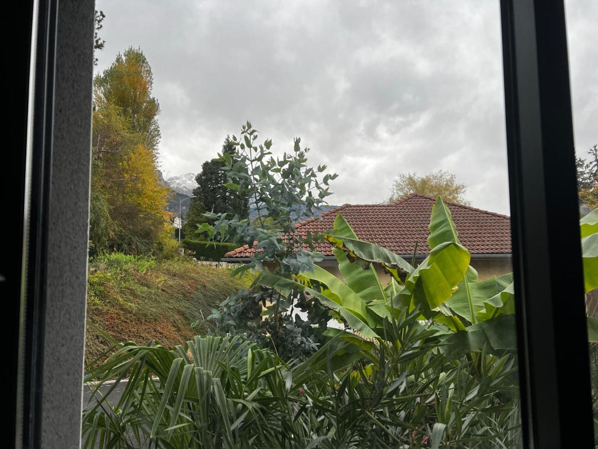 Superbe appartement entre lac et montagne. - Housity