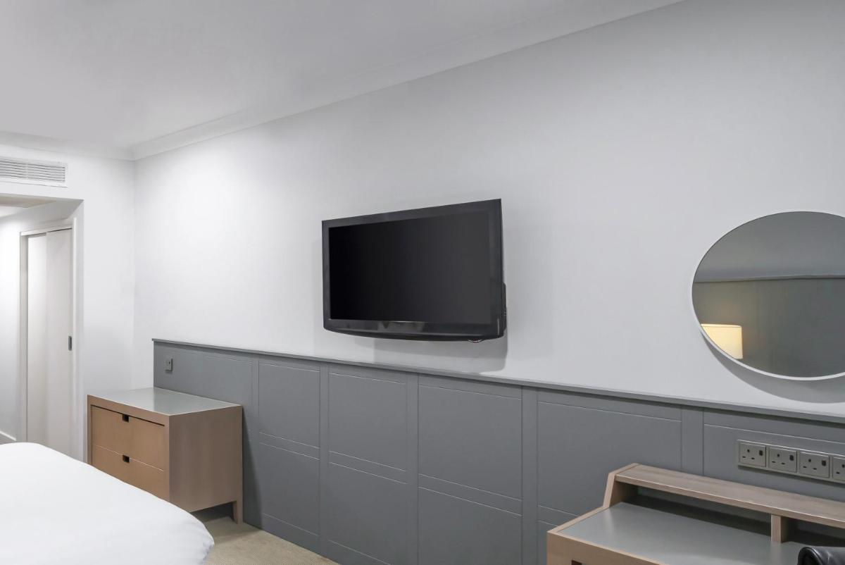 Holiday Inn Hull Marina, an IHG Hotel - Housity