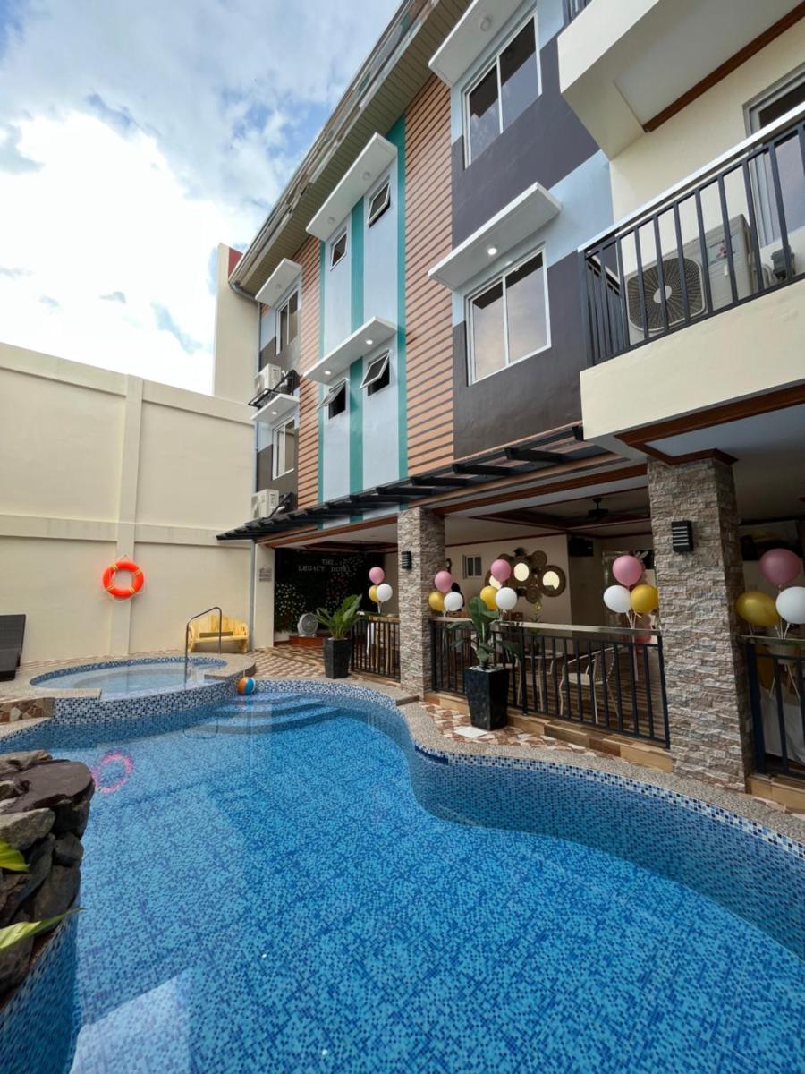 The Legacy Hotel - Housity