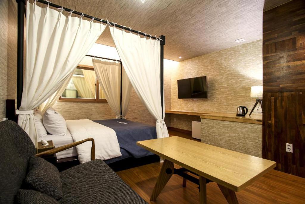 Suitetrails - Hotel The Jaja