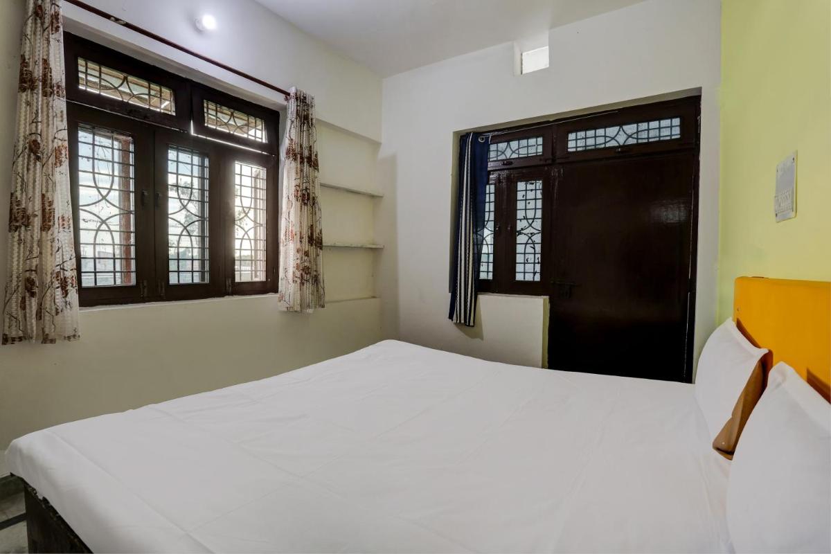 SPOT ON Avantika Guest House - Housity