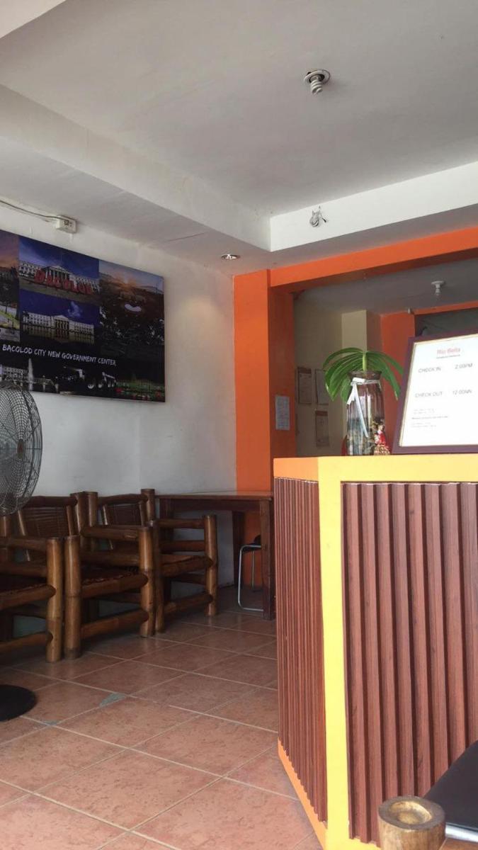 RedDoorz at Rio Bella Lacson St Bacolod - Housity