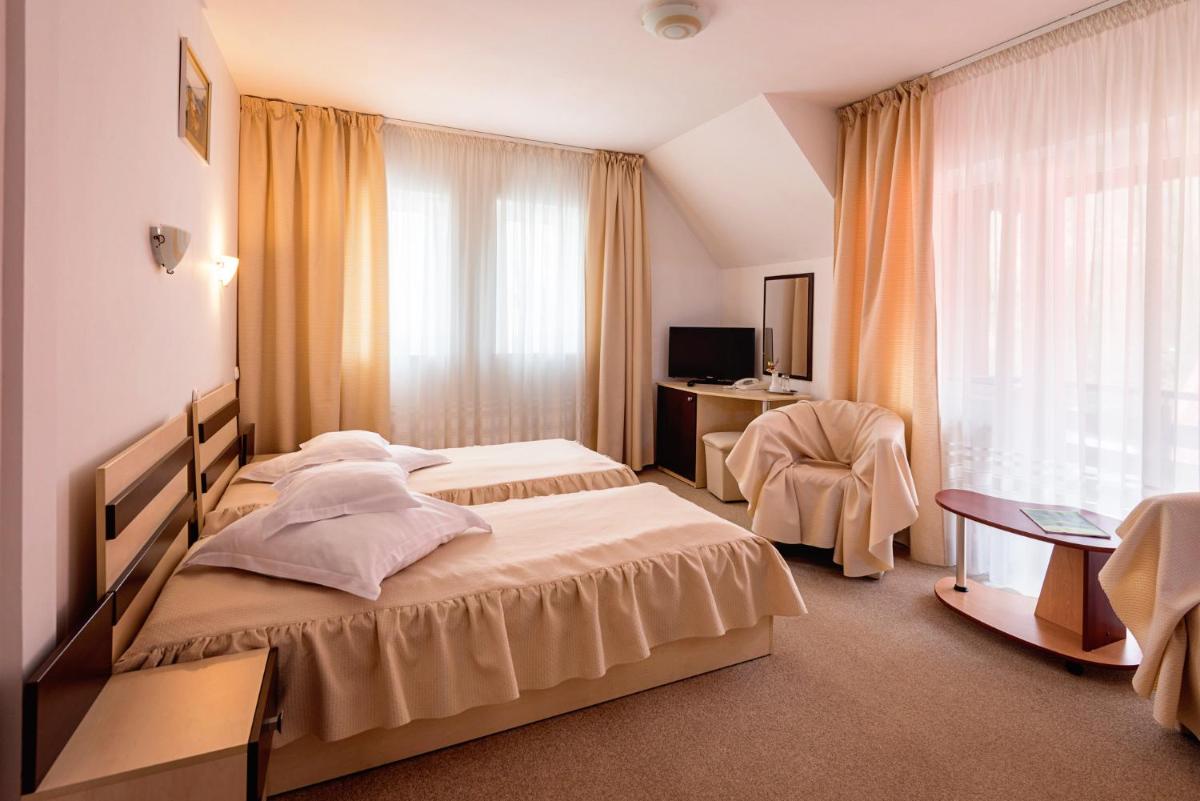 Turist Suior Baza - Housity