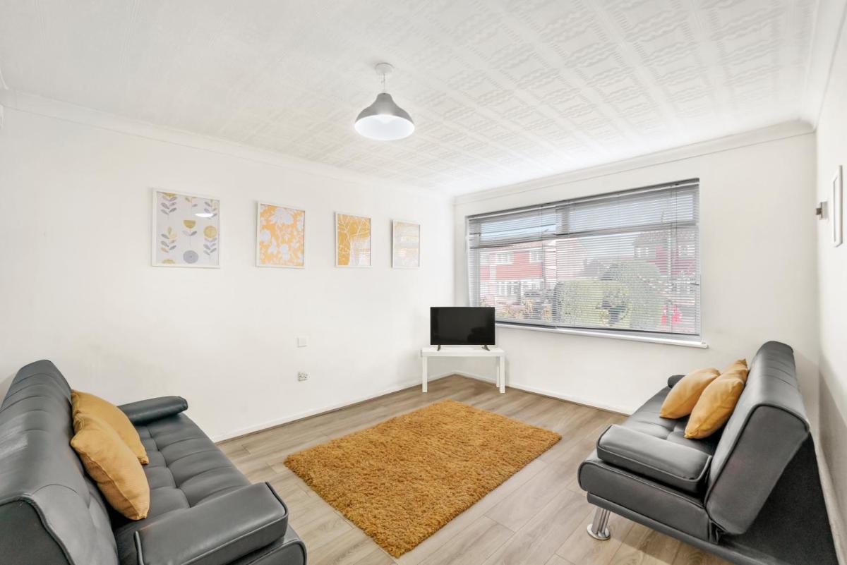 Birmingham NEC Work stays - Housity