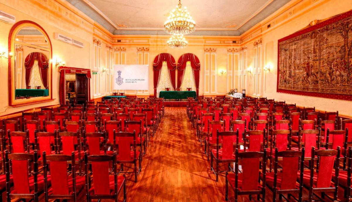Hotel Europejski - Housity
