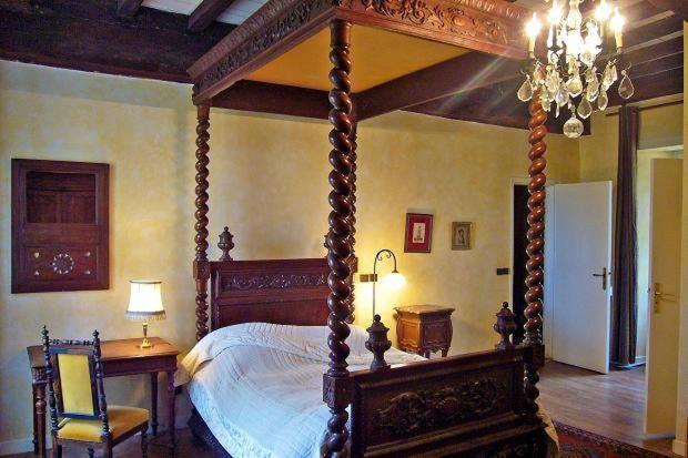 MANOIR DU TERTRE au coeur de la forêt de Brocéliande - Housity