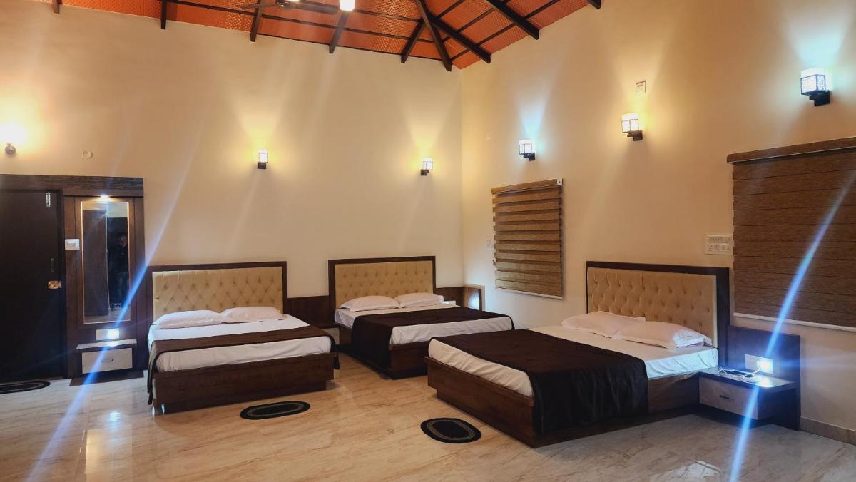 Golden Palace - Housity
