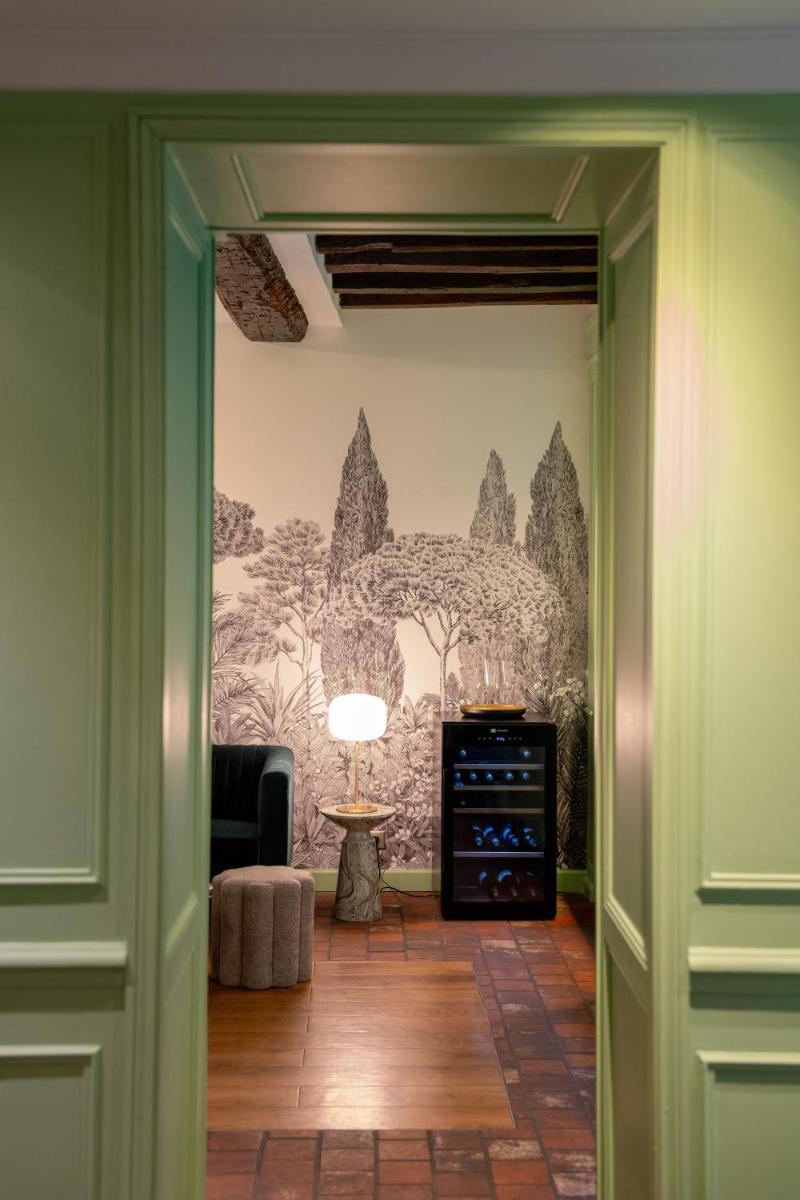 Hotel de Fleurie - Saint-Germain-des-Pres - Housity