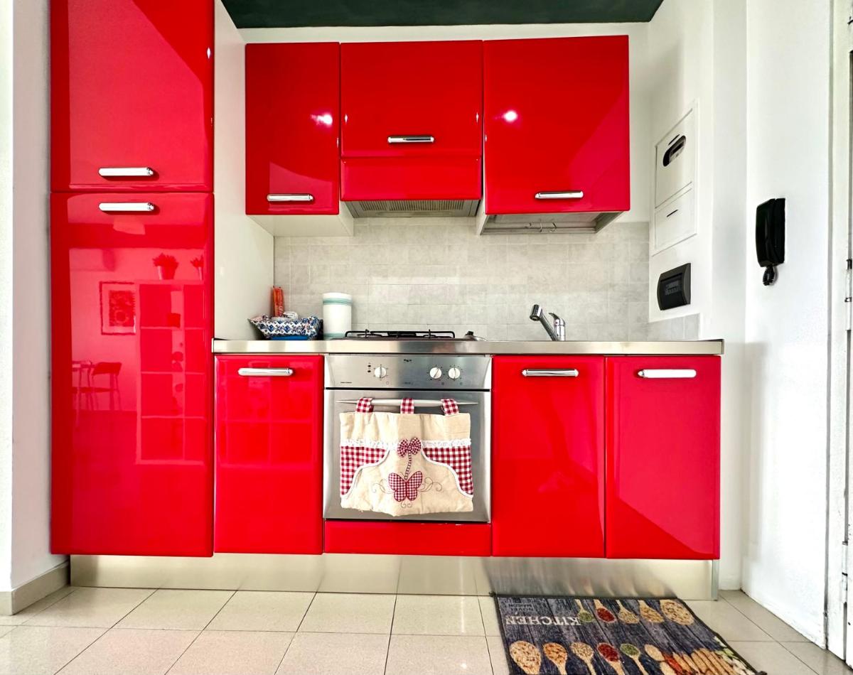 Fratelli Bandiera - Housity