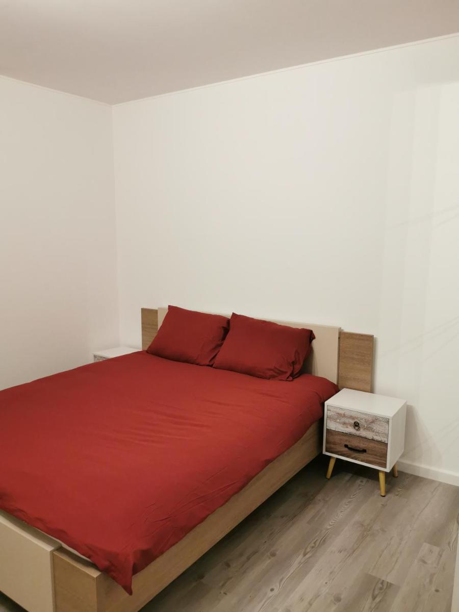 AtHome - Appart-hotel with private parking - Housity