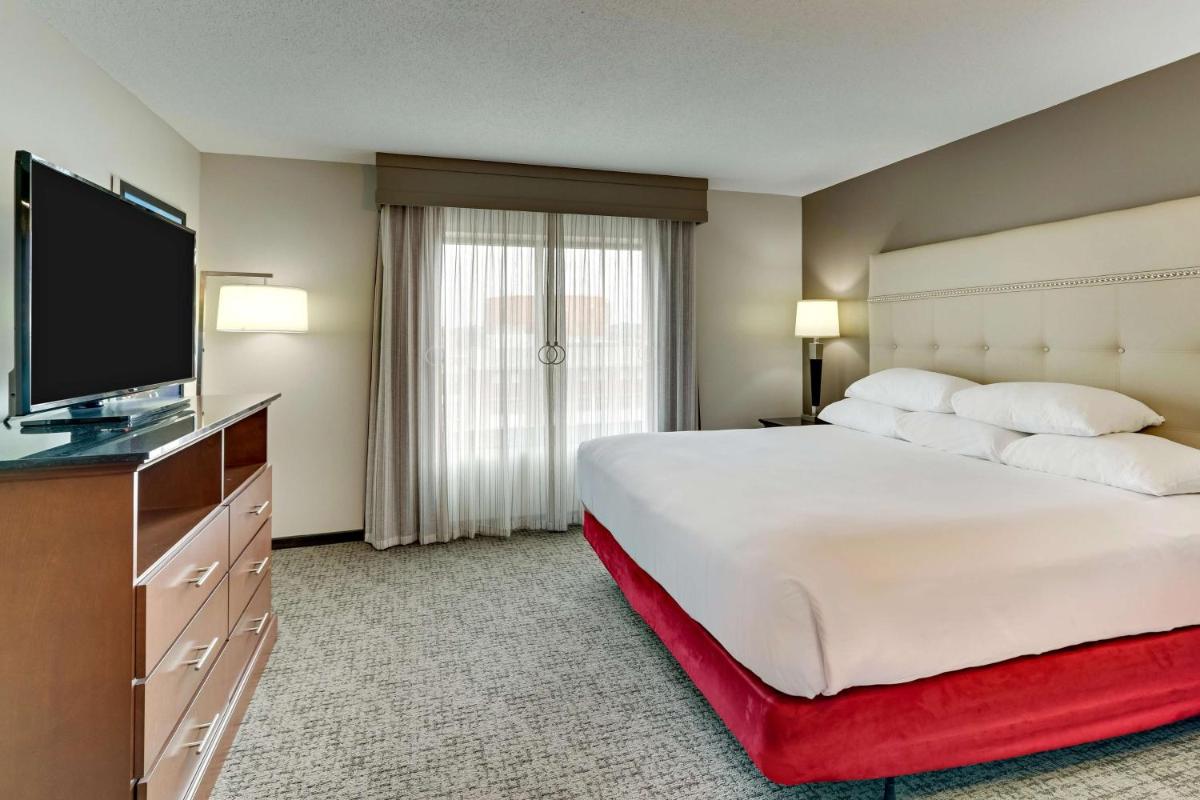 Drury Plaza Hotel St. Paul Downtown - Housity