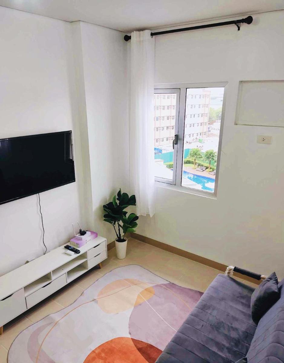 Ace That Condo Staycation Cheer Residences beside SM Marilao - Housity