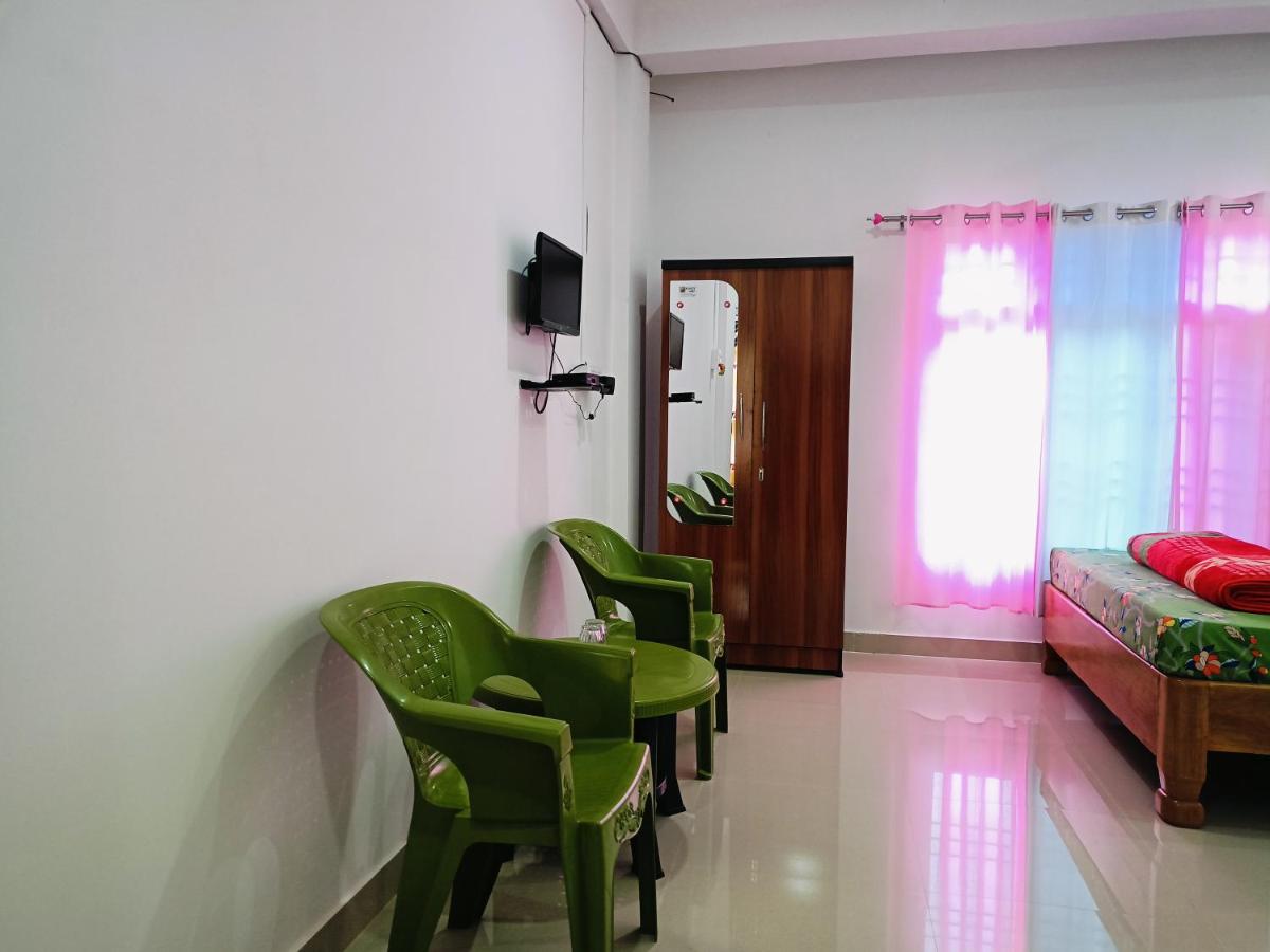 Pallabi HomeStay - Housity